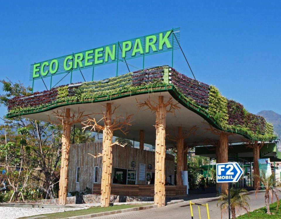 eco green park malang