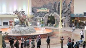 travel murah malang - Gerbang Masuk Dino Park Jawa Timur Park 3