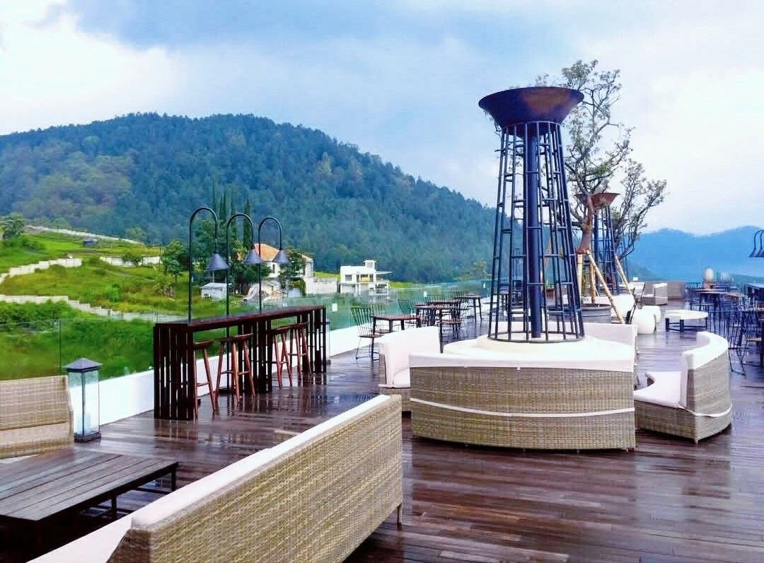 cafe di batu