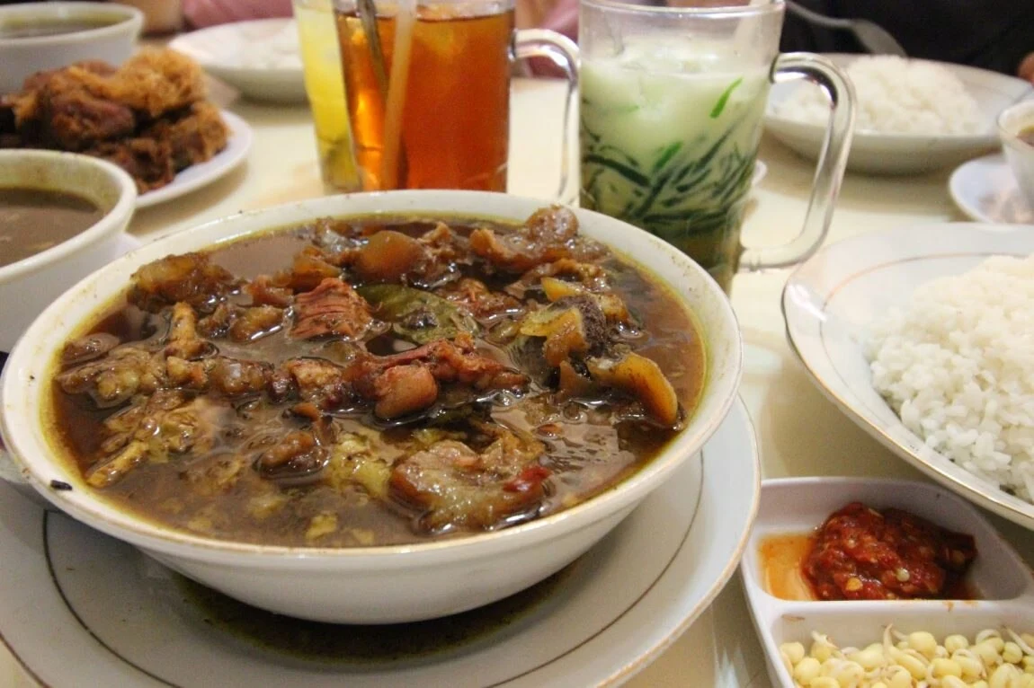 rawon enak di malang