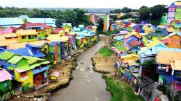 Kampung Jodipan Malang Bernuansa Pelangi