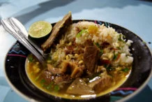 4 Soto Terlezat di Malang, Cocok Untuk Makan Siang