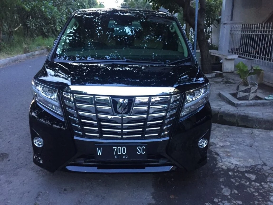 Sewa Mobil Mewah Malang