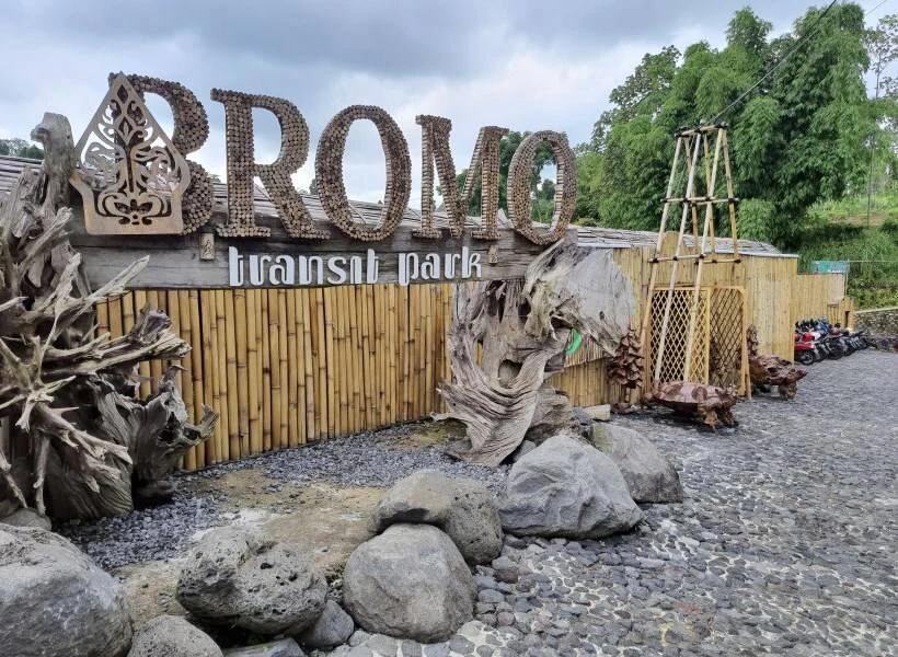 bromo transit park malang raya