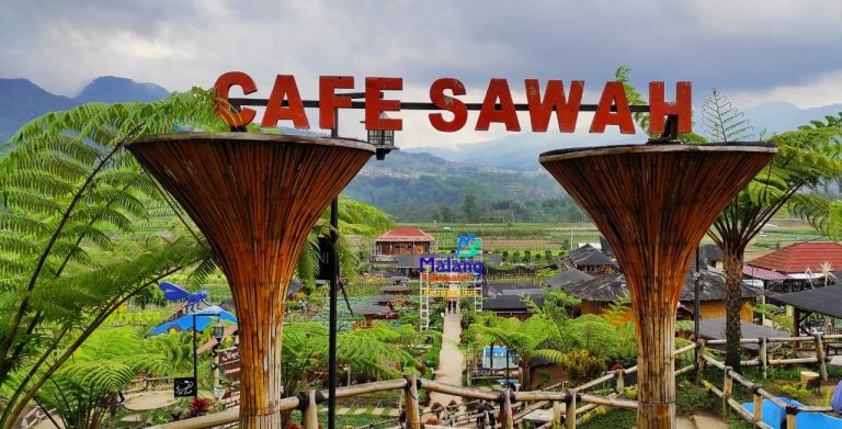 Cafe Sawah Pujon Kidul Malang - Nahwa Travel