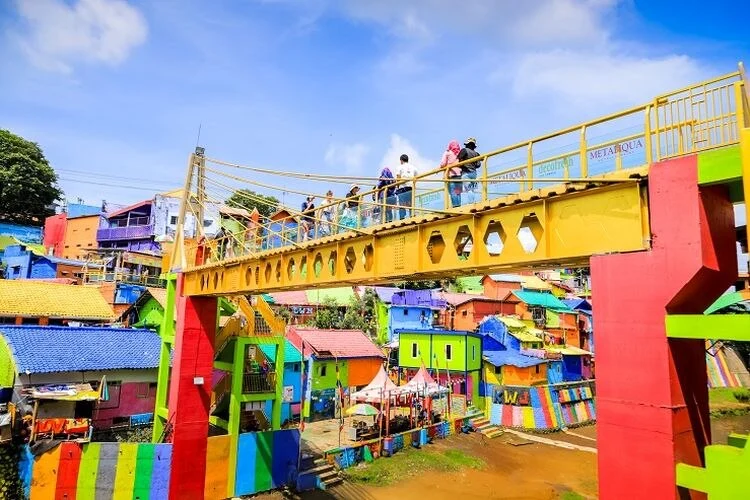kampung warna warni malang