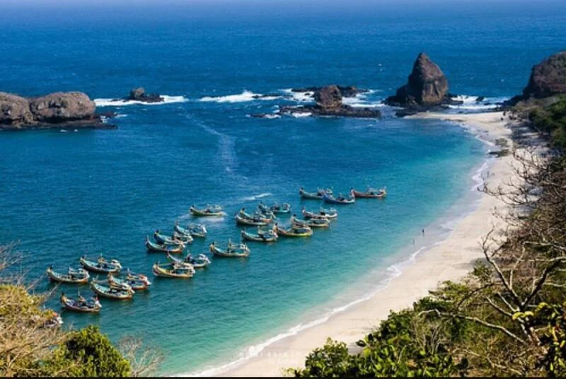 Pantai Tamban Malang