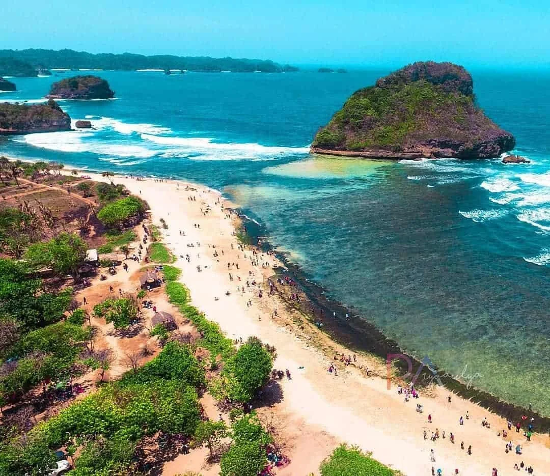 Misteri Pantai Goa Cina