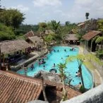 Taman Dolan Batu Dengan Nuansa Pedesaan Yang Menarik Para Wisatawan