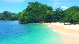 Pantai Clungup Malang Dengan Keindahan Pemandangan Yang Eksotis