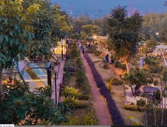 Travel Surabaya Malang Malam Hari 960x750