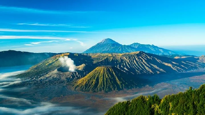 Pesona Wisata Bromo