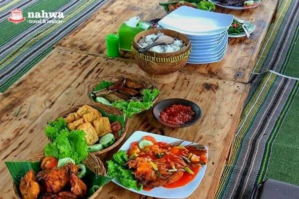 Makanan Tradisional Taman Dolan