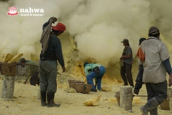Fakta Tersembunyi di Kawah Ijen