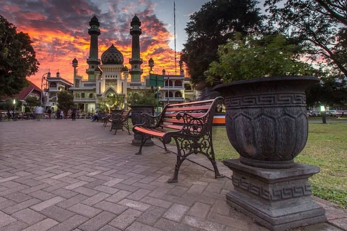 Alun-Alun Kota Malang, Wisata Murah, Unik dan Gratis!