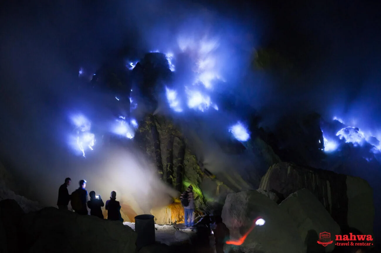 Tips Wisata ke Kawah Ijen