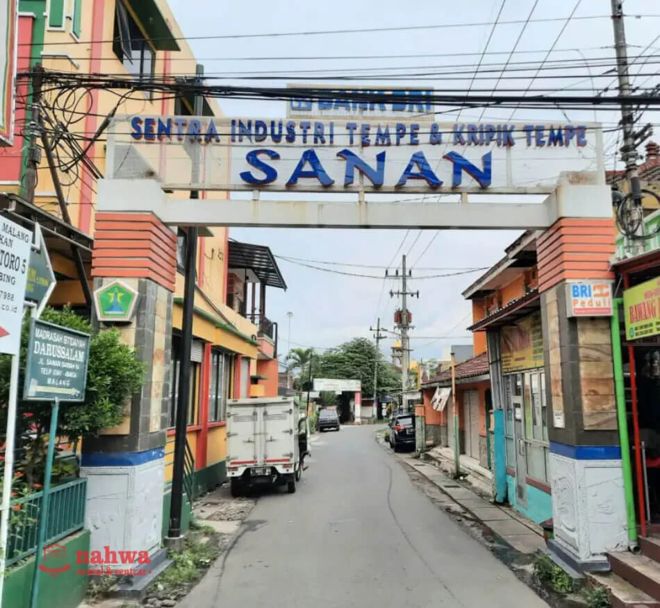 10 Tempat Belanja Oleh-oleh di Malang Terdekat dan Terkenal Murah!