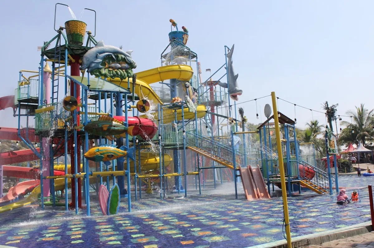 15 Rekomendasi Kolam Renang di Malang: Lokasi, Fasilitas dan Harga