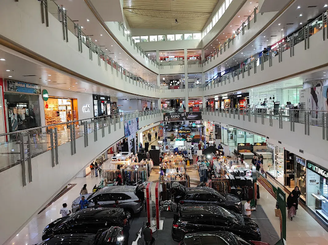 Mall di Malang