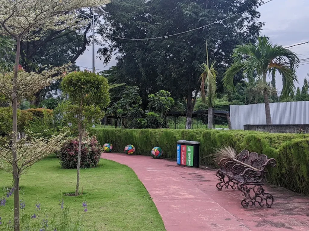 Taman Mozaik Kota Surabaya Jawa Timur