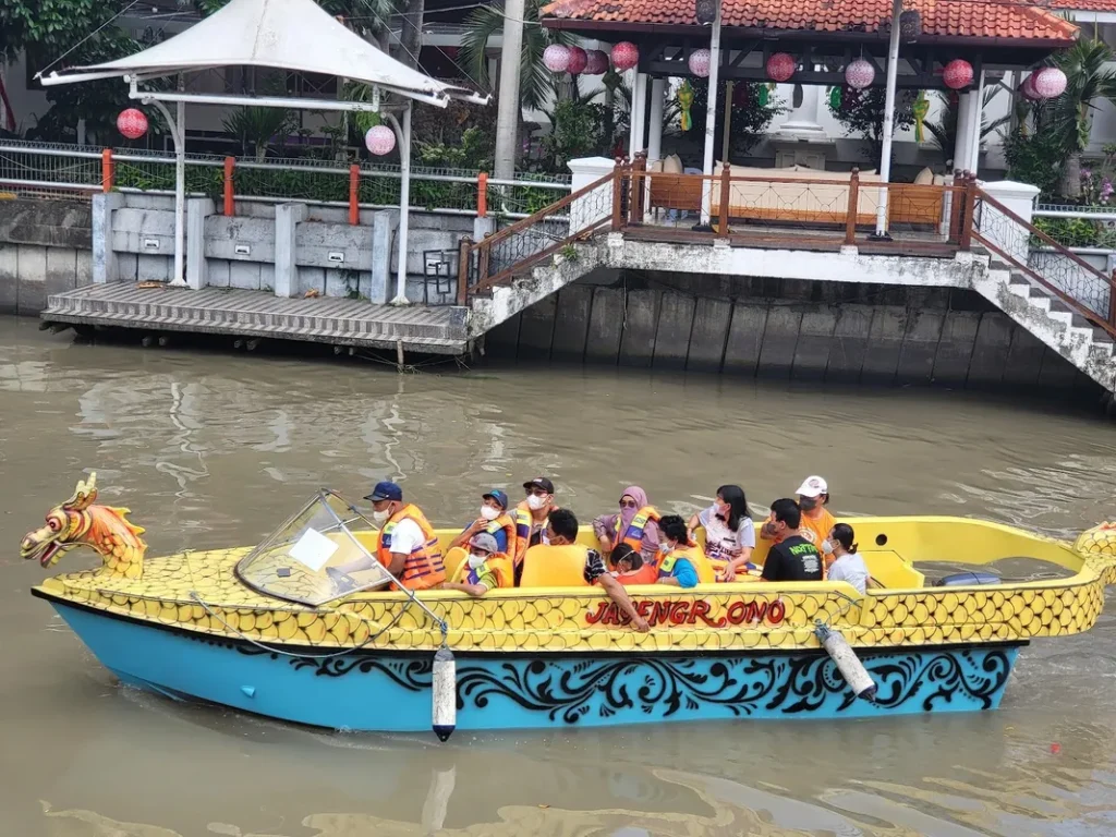 wisata perahu kalimas surabaya