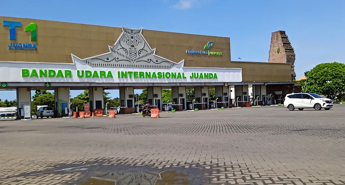 4 Stasiun Terdekat dari Bandara Juanda: Alamat, Jarak, Waktu & Rute