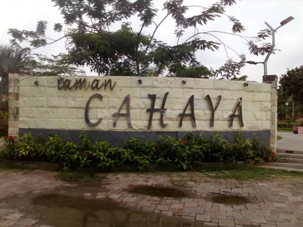 Taman Cahaya Surabaya