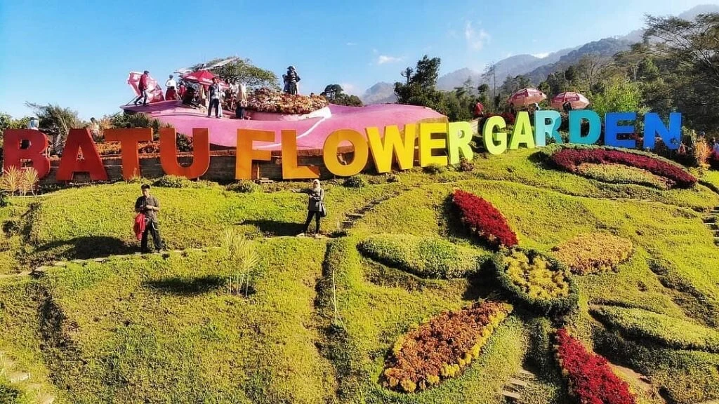 Panduan Wisata dari Malang ke Surabaya yang Hemat dan Nyaman