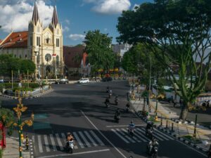 Pengalaman Seru Road Trip dari Malang ke Surabaya