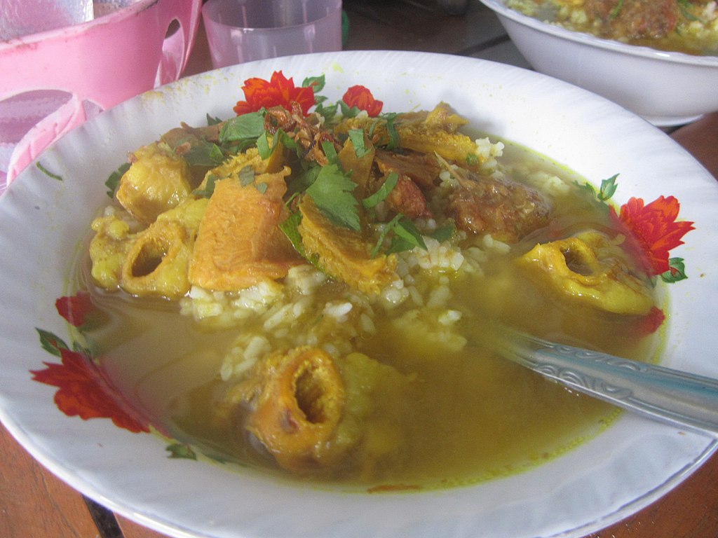 Jelajahi 8 Soto Legendaris di Malang dengan Cita Rasa Otentik