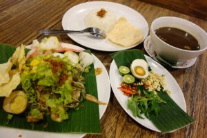 Wajib Coba! 17 Makanan Khas Surabaya dan Malang Paling Ikonik