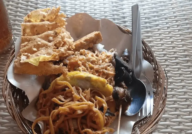 Menjelajahi Lezatnya Cita Rasa Nasi Pecel Malang Terbaik