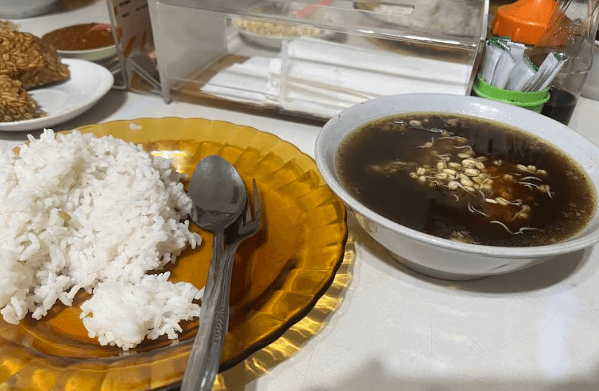 Rawon Setan Malang: Kuliner Legendaris dengan Rasa Autentik