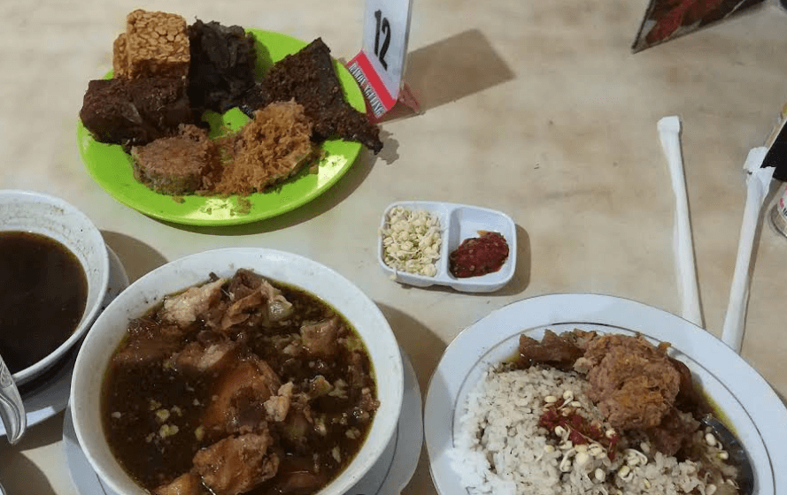 Rawon Setan Malang: Kuliner Legendaris dengan Rasa Autentik