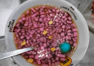 Menikmati Wedang Ronde Malang di Malam yang Dingin