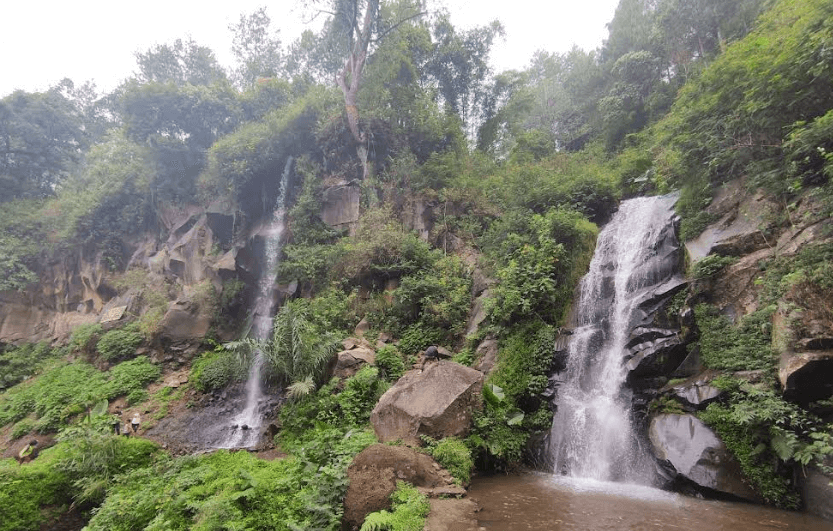 Menjelajahi Keindahan Coban Rais