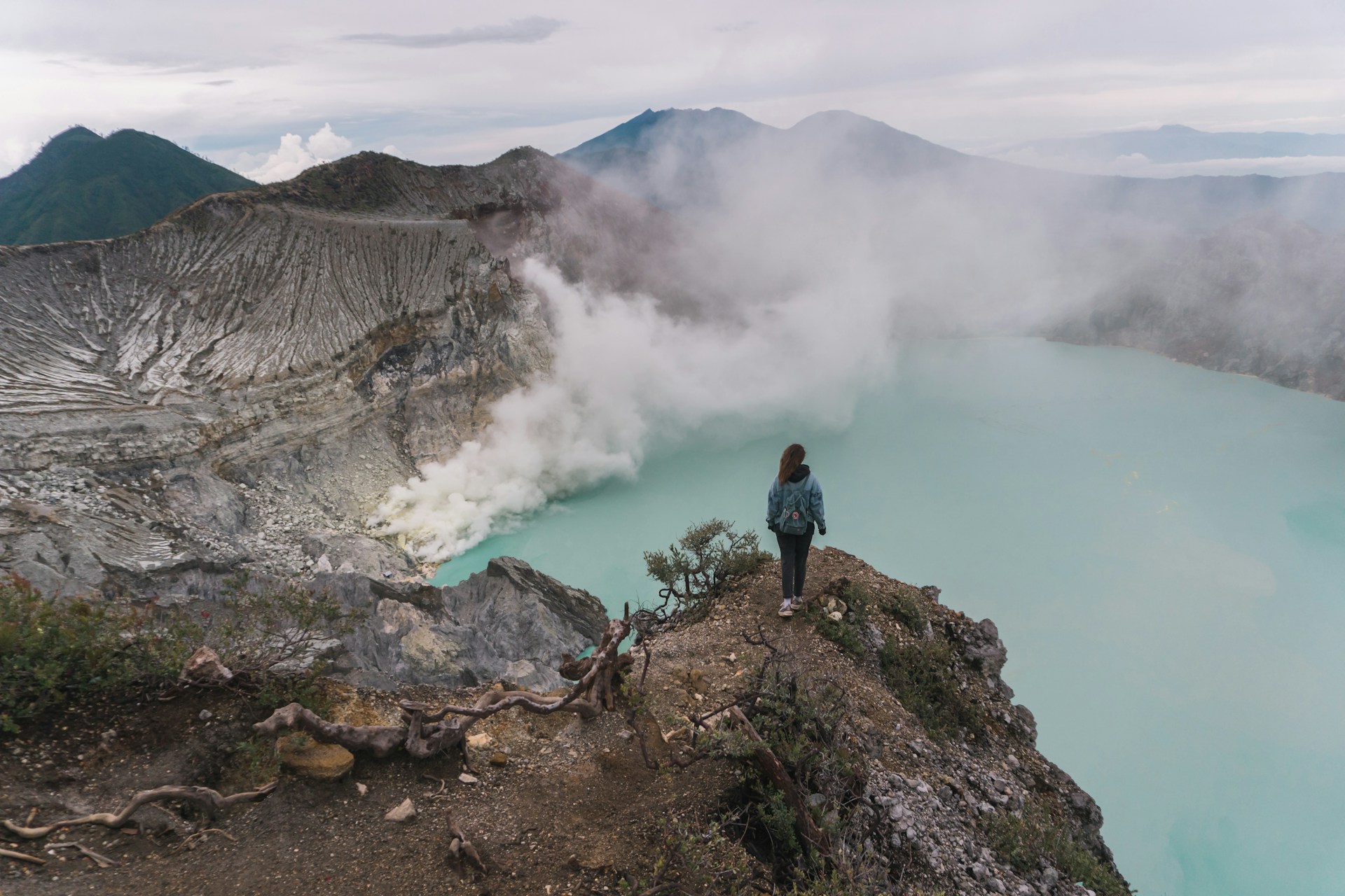 Bingung Liburan ke Mana? Ini 7 Tempat Wisata di Jawa Timur yang Terkenal
