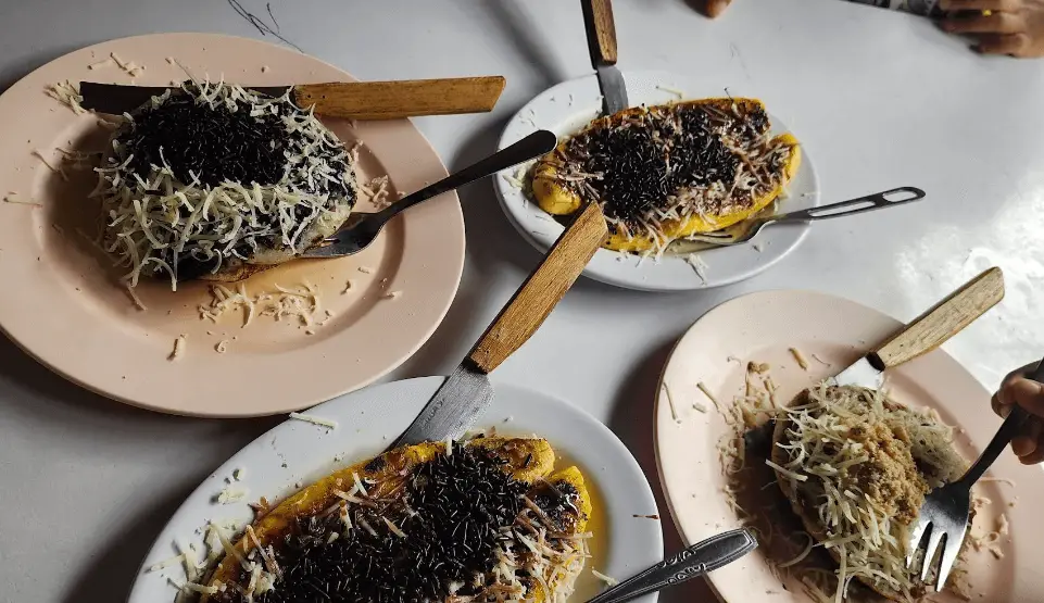Resep dan Tempat Terbaik Menikmati Serabi di Malang