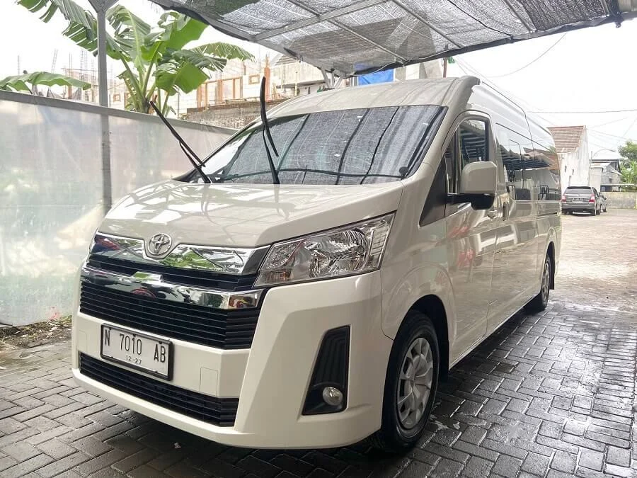 sewa hiace malang