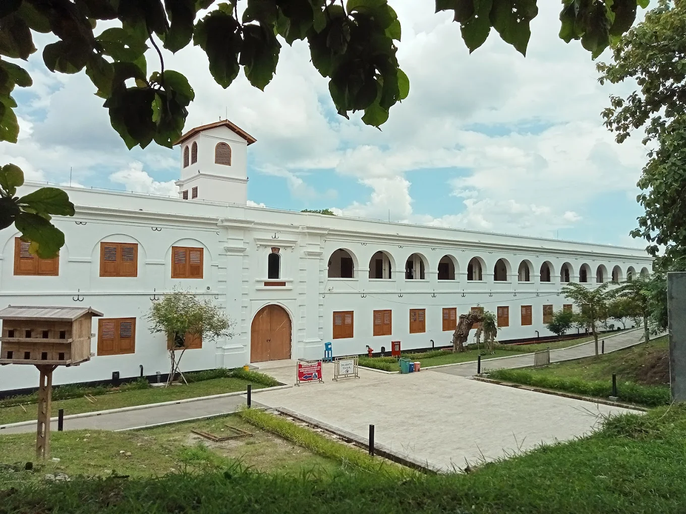 Benteng Pandem Van den Bosch: Benteng Peninggalan Belanda di Jawa Timur