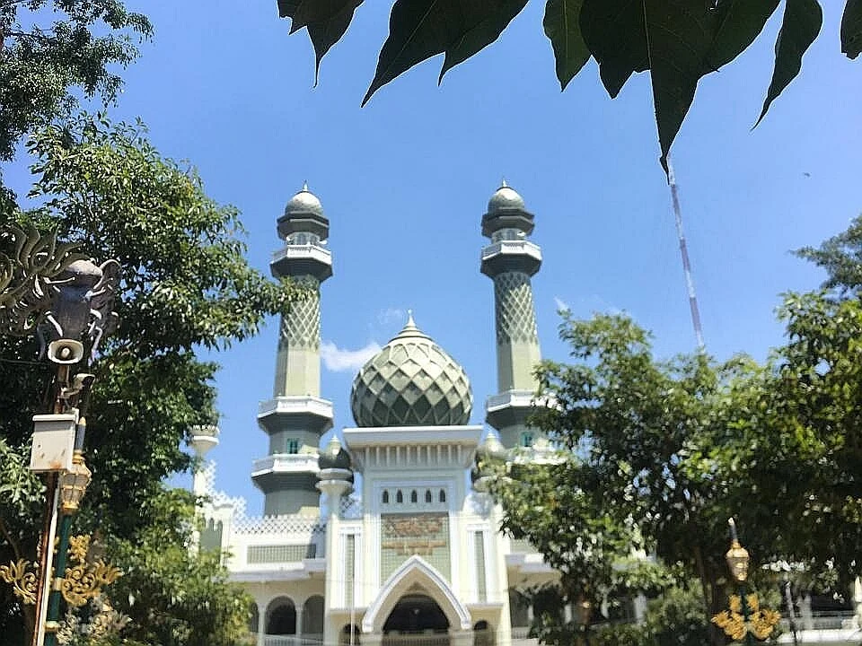 2 Masjid Bersejarah di Malang Raya yang Menyimpan Nilai Islam dan Budaya