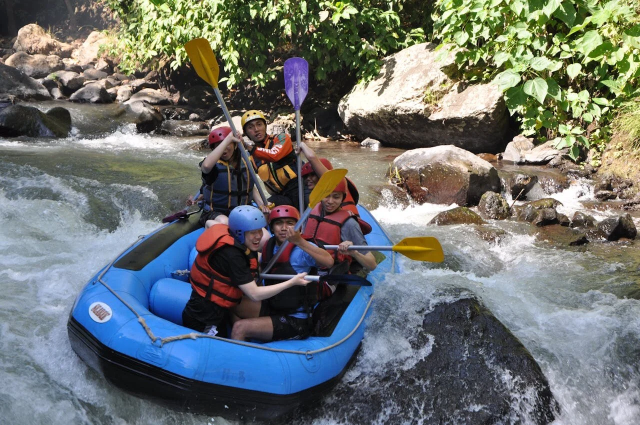 3 Wisata Petualangan Arung Jeram di Malang Terbaik untuk Pecinta Adrenalin