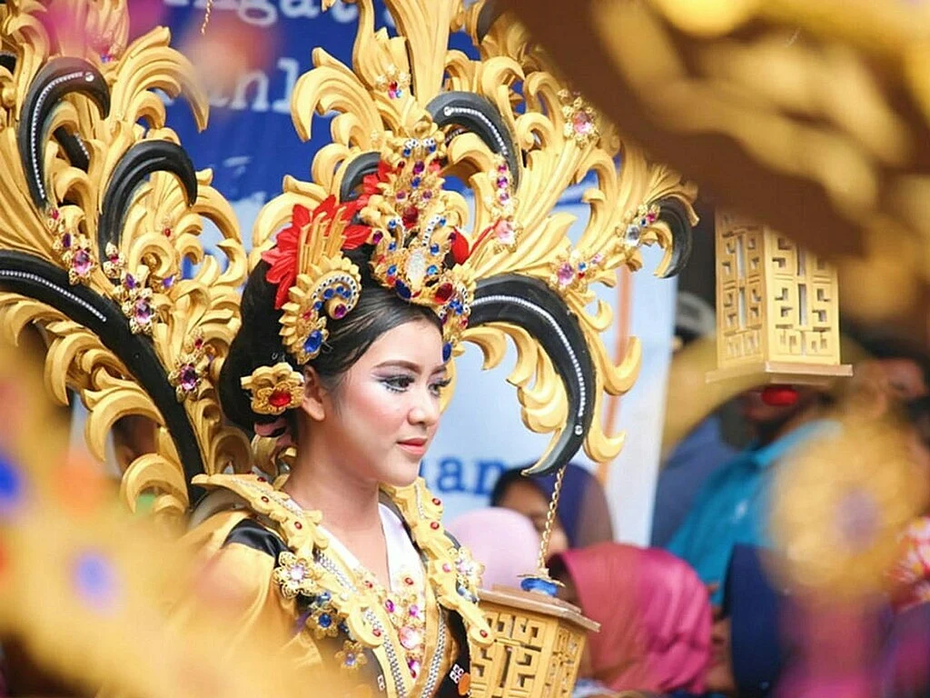 6 Festival Rakyat dengan Pertunjukan Tradisional Paling Meriah di Jawa Timur