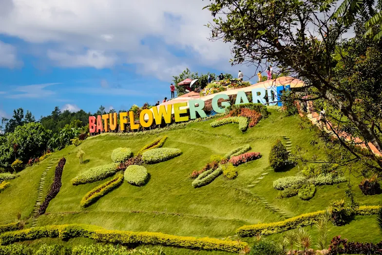 Jelajahi 4 Kebun Bunga Selfie Hits di Batu, Spot Favorit Wisata