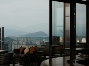 5 Kafe Hidden Gem dengan View Pegunungan di Malang dan Batu, Bikin Betah Berlama-lama