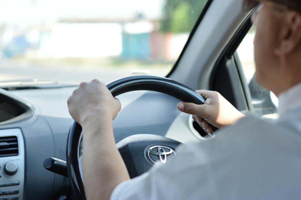 Travel Private Malang Surabaya Nahwa Travel: Keunggulan dan Ongkosnya