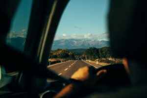 Mau ke Surabaya? Ini Jadwal Travel Malang Surabaya yang Perlu Kamu Tahu