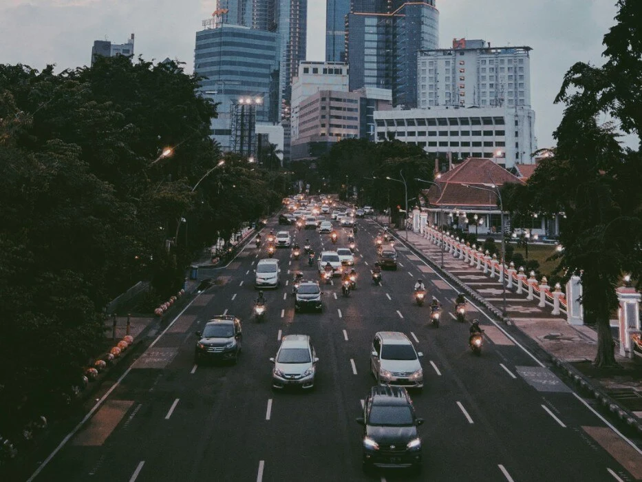 Travel Surabaya ke Malang: Berapa Ongkos, Rute, dan Lama Perjalanannya?
