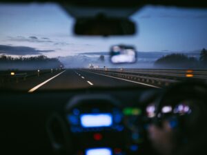 Tarif dan Jadwal Travel Malang Surabaya Door to Door, Praktis Tanpa Ribet