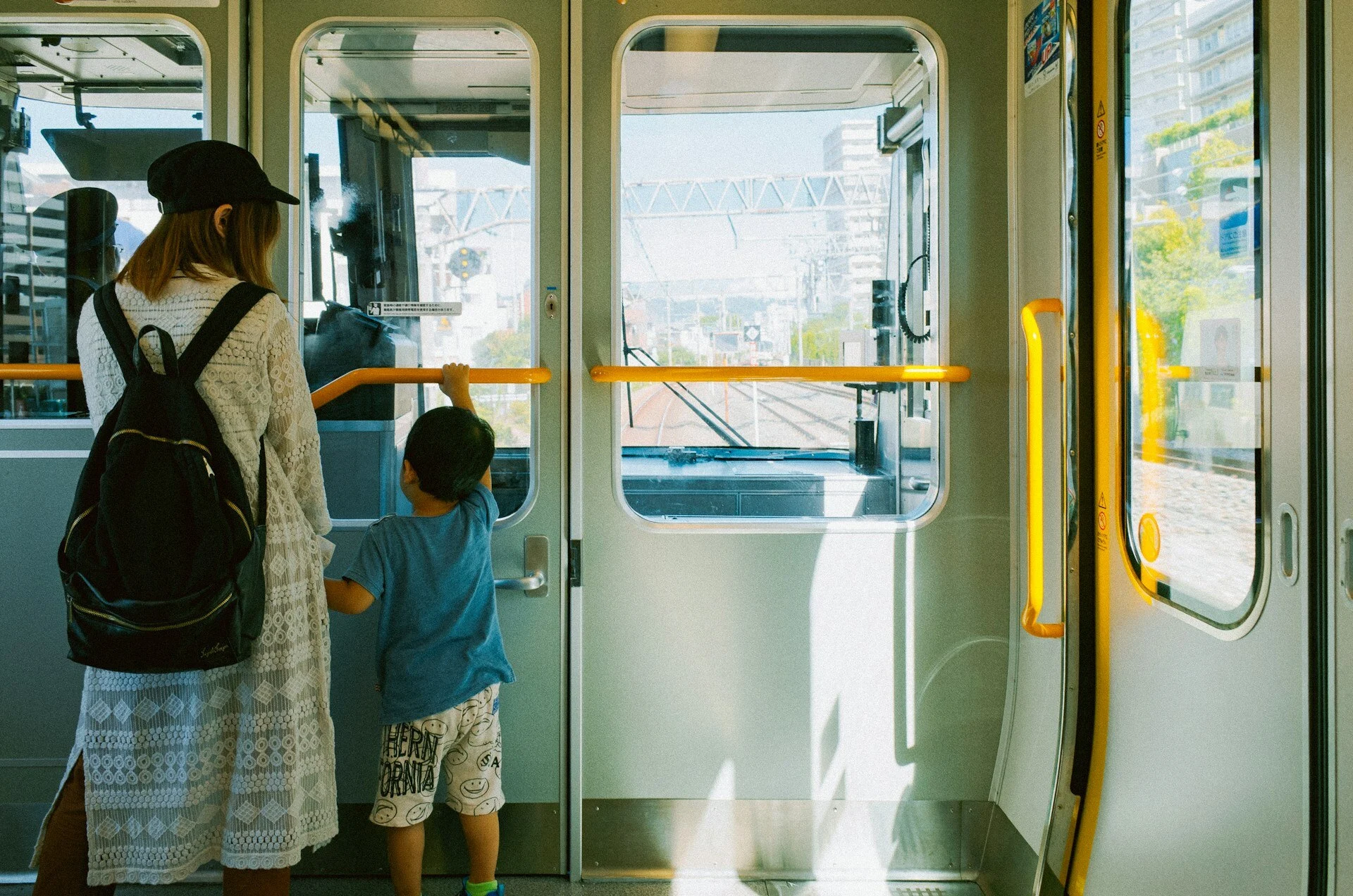 8 Tips Liburan Bareng Anak Kecil Biar Jalan-jalan Tetap Seru